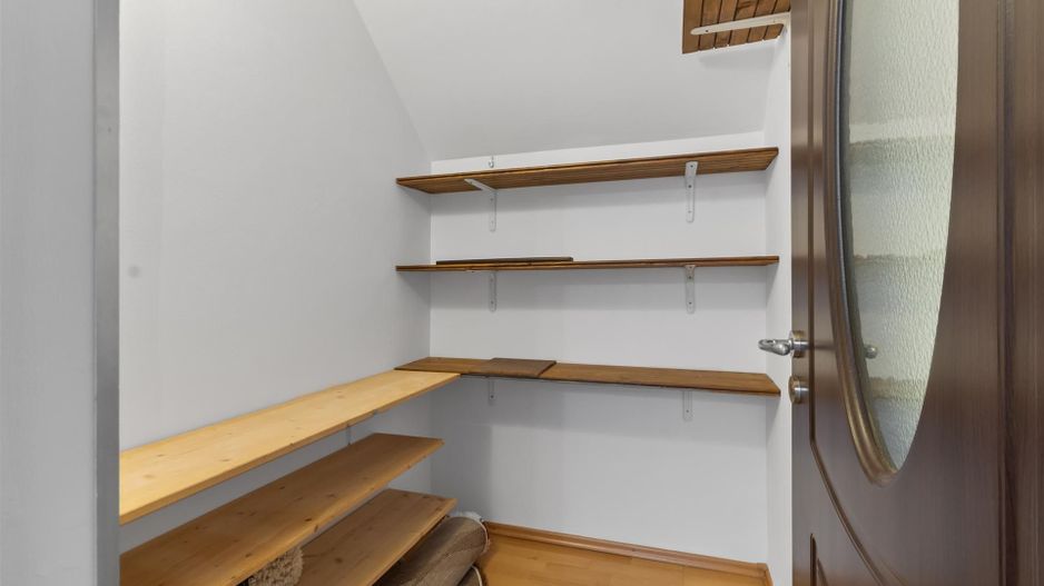 Casa individuala 5 camere | curte superba si garaj | Cristian - Poză 14