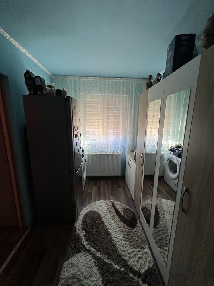 Apartament cu doua camere zona micro 14 - Poză 3