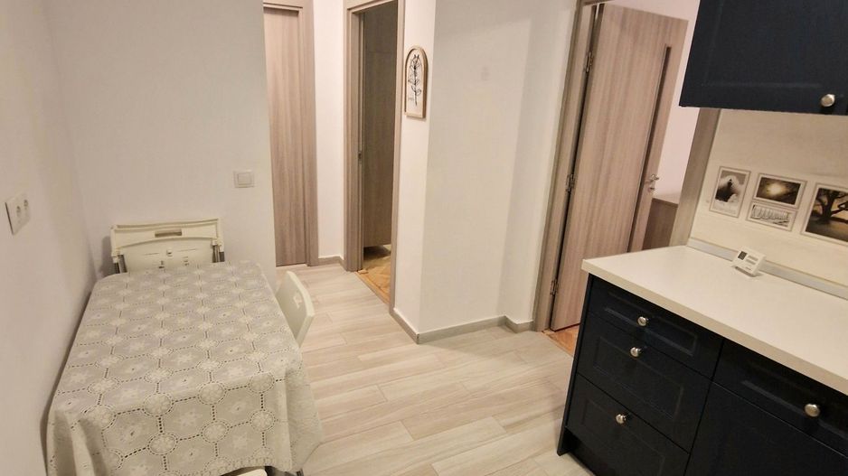 Apartament 2 camere decomandat etaj 3/4 zona Calvaria - Poză 5