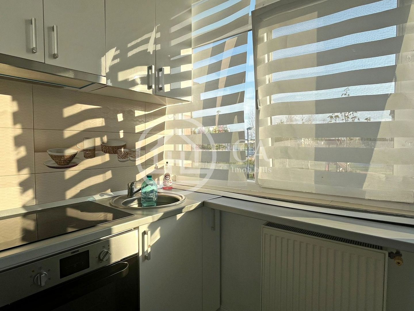 Apartament cu 3 camere de închiriat în Zona Nufărul, Oradea - Poză 10