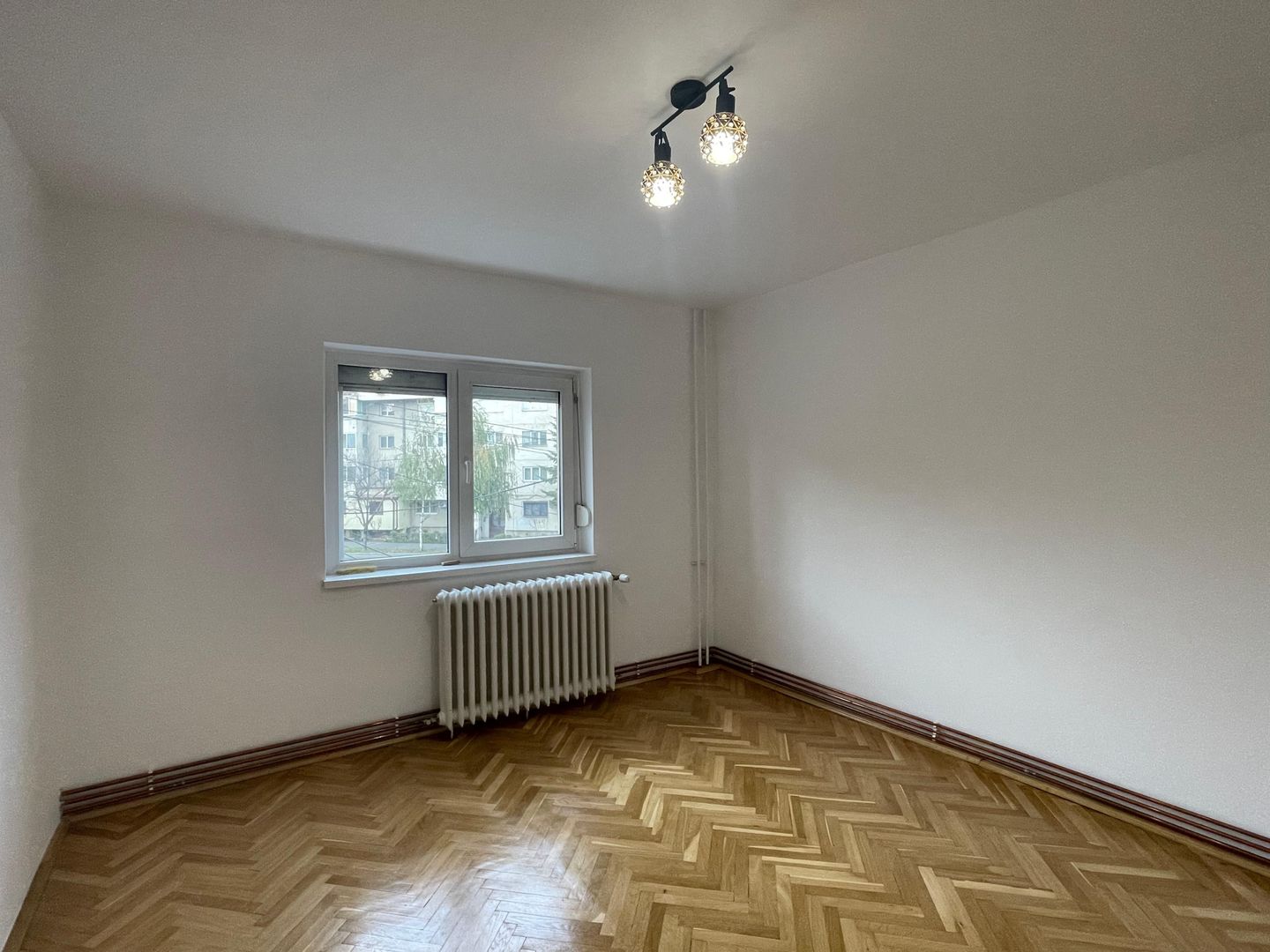 Apartament 3 camere - 2 bai - decomandat - Poză 5