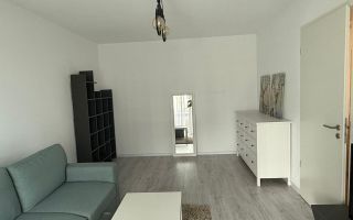 Tractorul - Kasper Coresi, ap 2 camere, decomandat, boxa, loc parcare - Poză 2