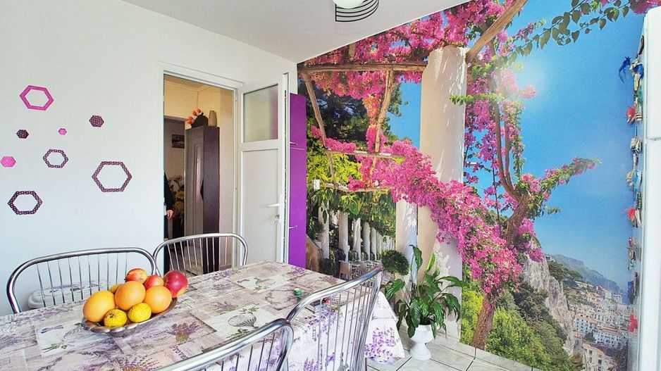 Inchiriere apartament 3 camere, modern, spatios, Teilor - Poză 6