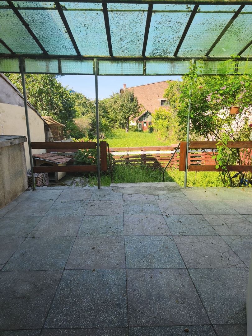 Casă 90 mp utili | Curte delimitata | Cota 1/2 teren | (Primăverii ) - Poză 9