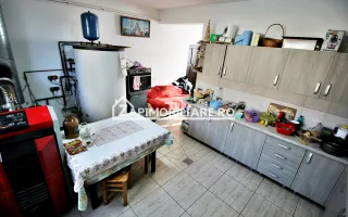 Casa 8 camere,4 bai,482mp,1.100mp teren,2 garaje,0% comision - Poză 21