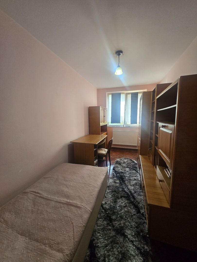 Apartament 3 camere – Etaj 1 – Zona Abator - Poză 11