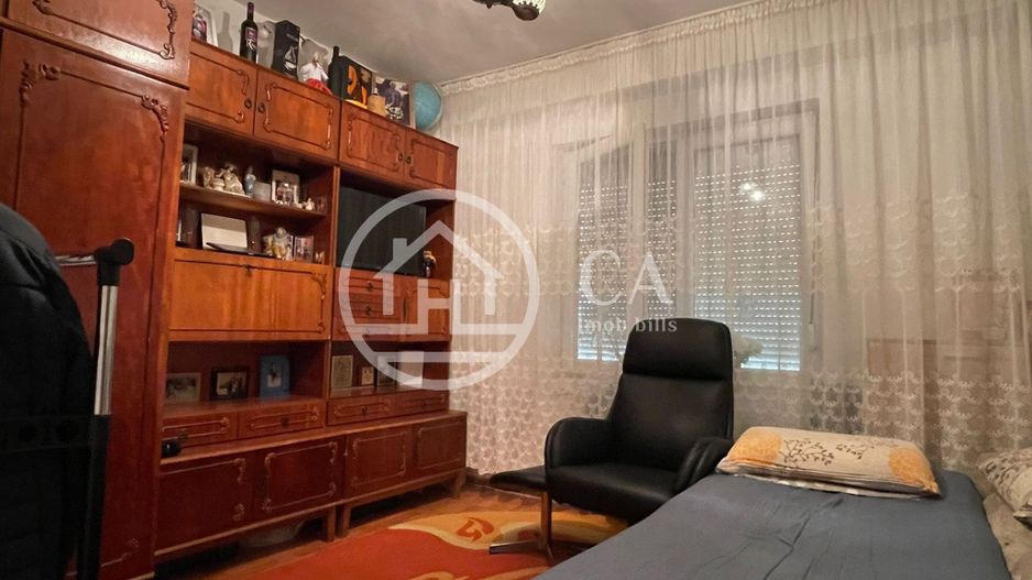 Apartament de vanzare cu 3 camere in Rogerius, Oradea - Poză 6