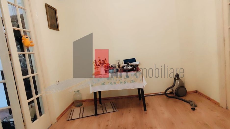 Casa de vanzare + teren in zona Jiului (Bucurestii Noi) - Poză 27