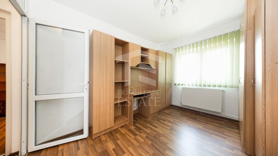 Triaj-Apartament 2 camere 55mp - Poză 3