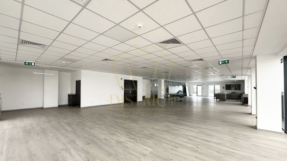 Spațiu de birouri/showroom cu terasa 40mp | Giroc - Poză 6