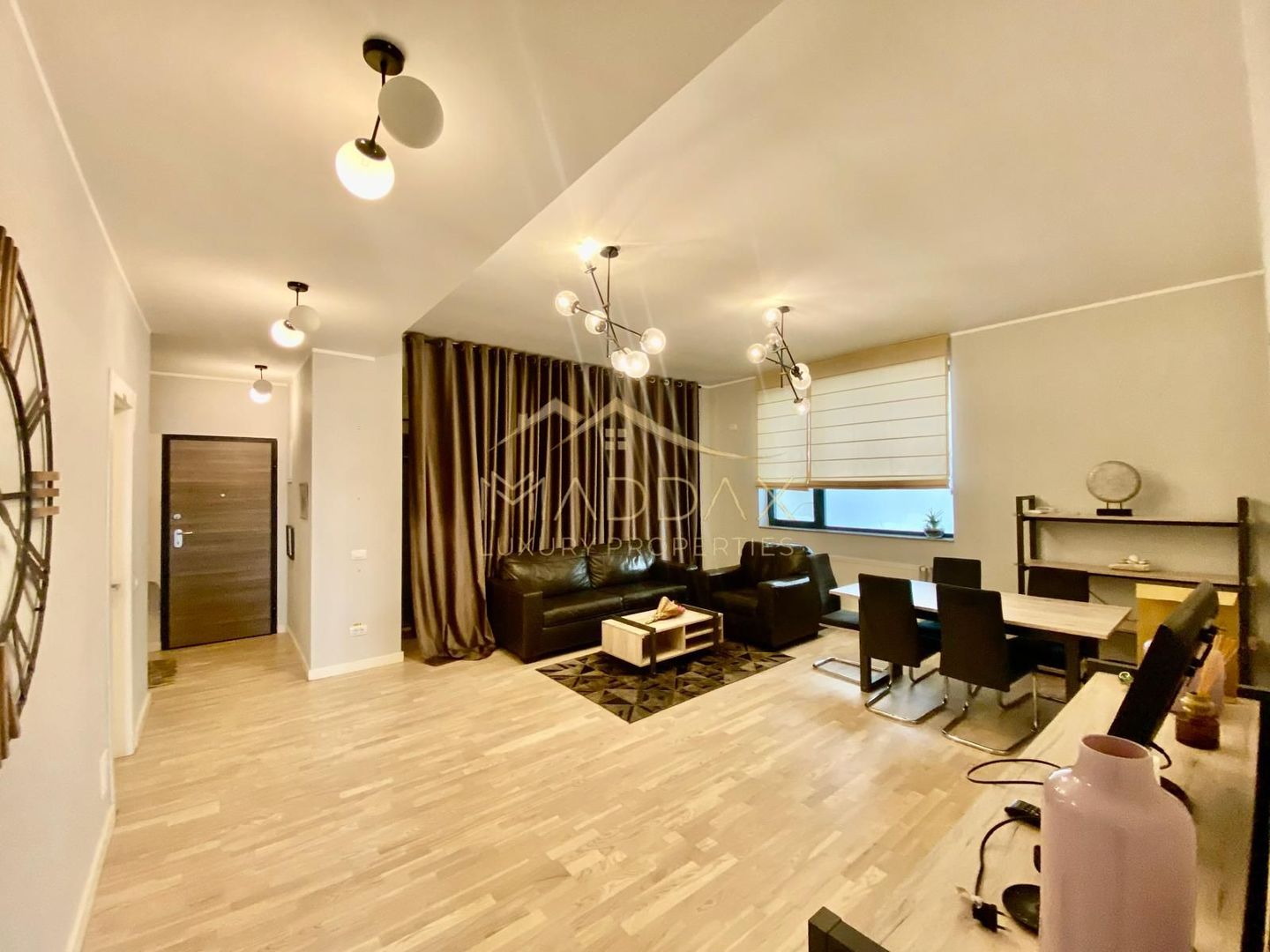 Apartament 3 camere lux // Parcul Herăstrău // loc parcare - Poză 2