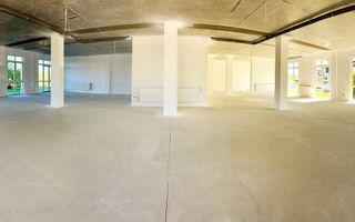 Spațiu comercial 259 mp Sibiu | open space | vitrine pe 3 laturi - Poză 2