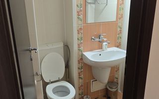 De închiriat ap. 3 camere, str. Transilvania, et. 2 - Poză 7