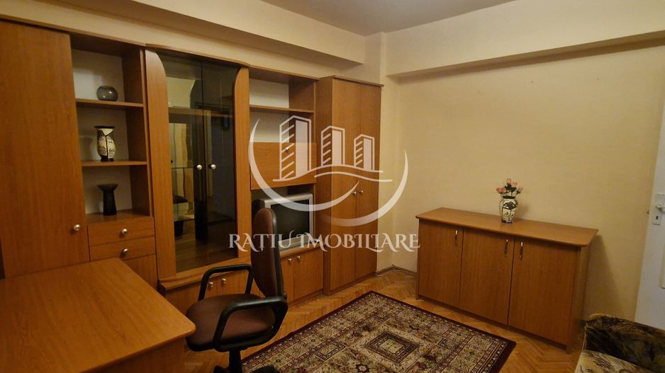 Apartament cu 4 camere | Decebal | Oradea - Poză 9
