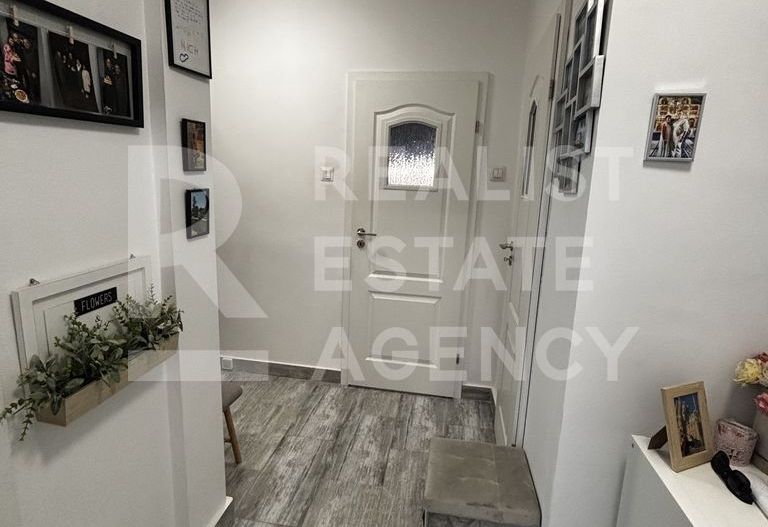 Vânzare, apartament 3 camere, zona Drumul Taberei - Poză 7