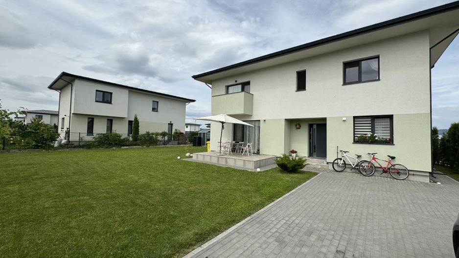 Vilă modernă de vânzare în Cristian | Construcție 2019 | Teren 500 mp - Poză 2