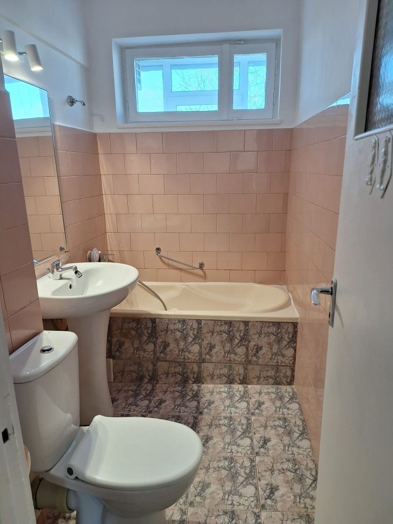 Apartament 3 camere Drumul Taberei, renovat, nemobilat, langa metrou - Poză 2