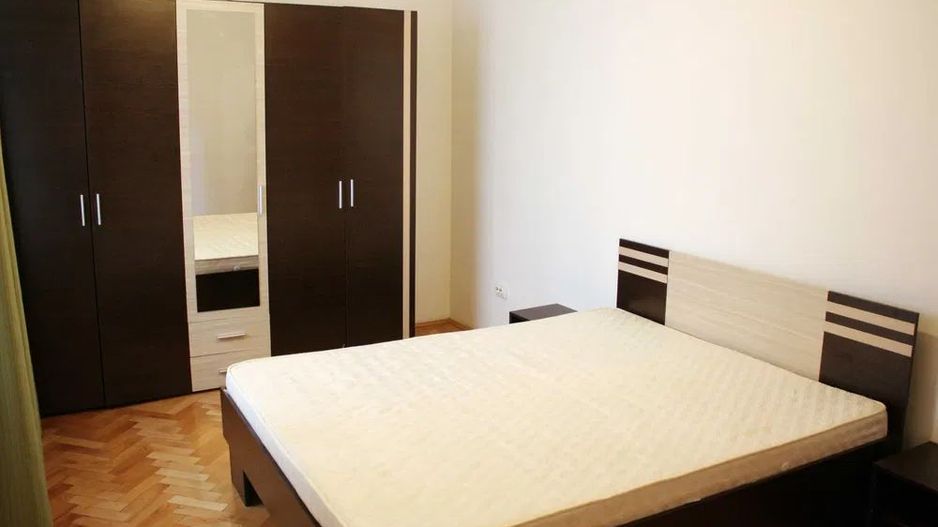 APARTAMENT LUMINOS ZONA FLOREASCA - Poză 3