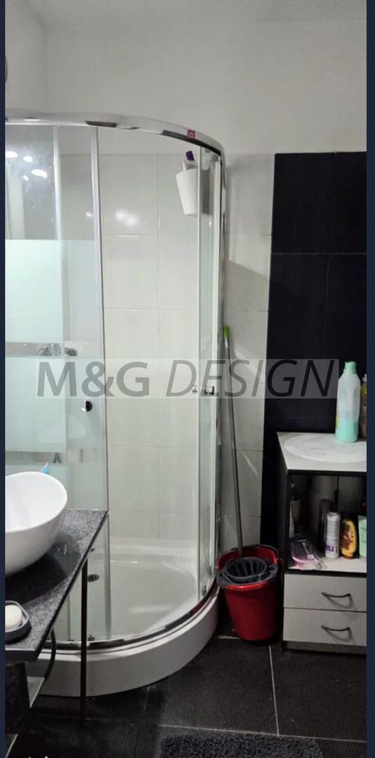 1 camera zona Medicina - Poză 9