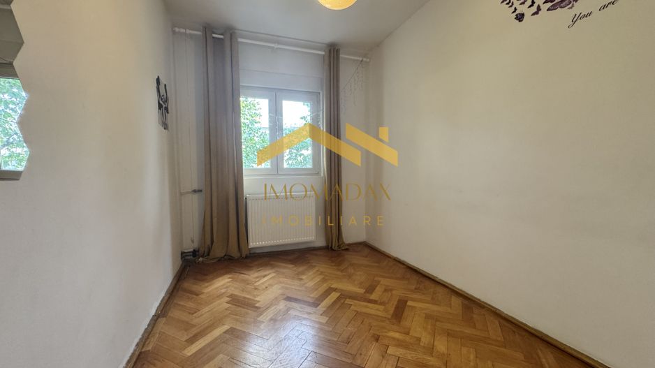 Apartament-4 camere- etaj 3- - Poză 10