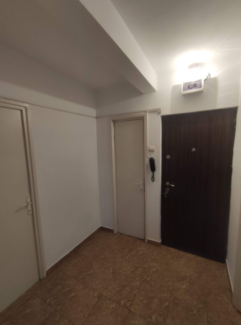 Inchiriere apartament Eroii Revolutiei - Poză 4