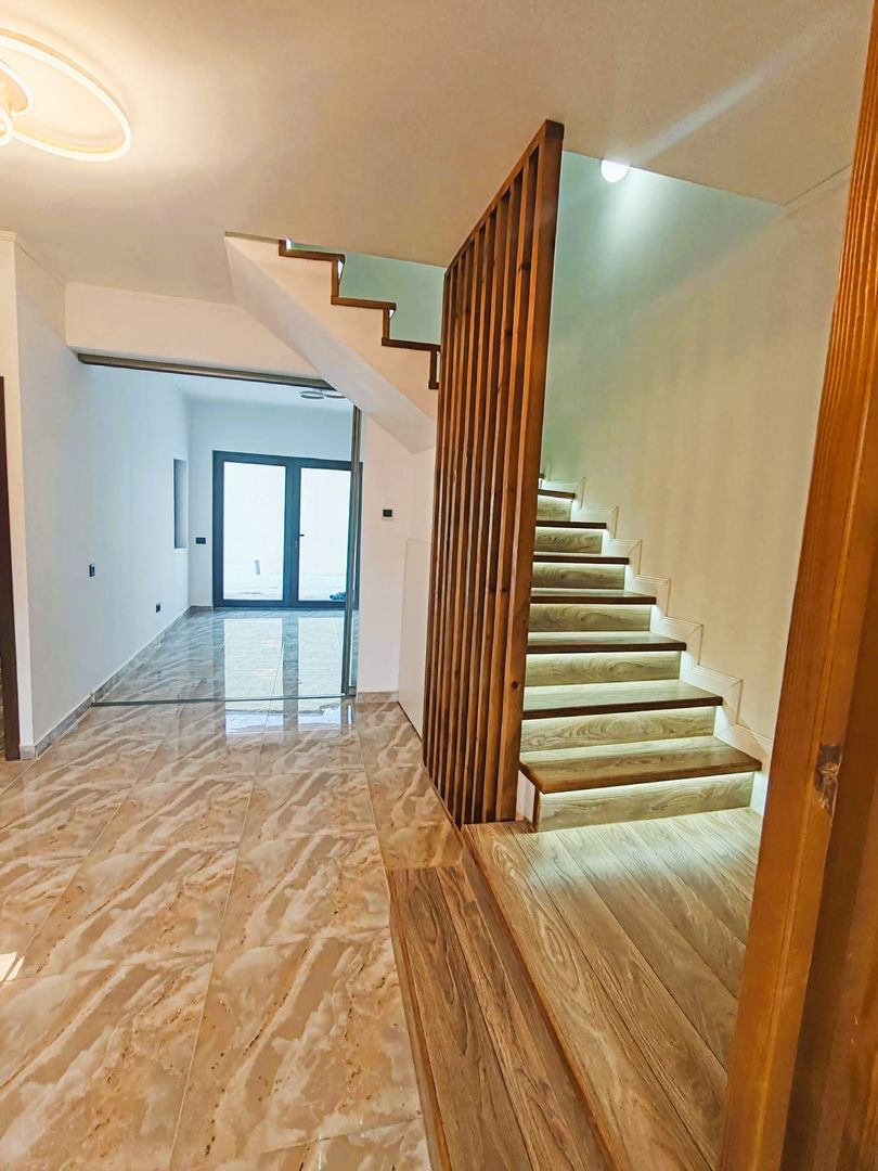 Vanzare Vila 13 Septembrie finisaje de lux - Poză 2
