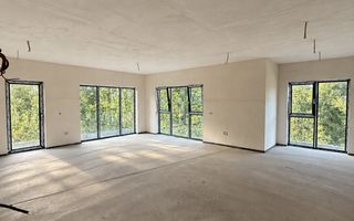 Apartament 4 camere,  121 mp,  in imobil tip vila! - Poză 2