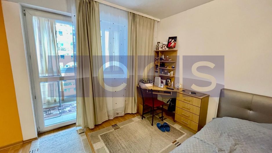 VANZARE APARTAMENT 2 CAMERE VITAN RIN GRAND 42MP CENTRALA PROPRIE PARCARE INCLUS - Poză 3