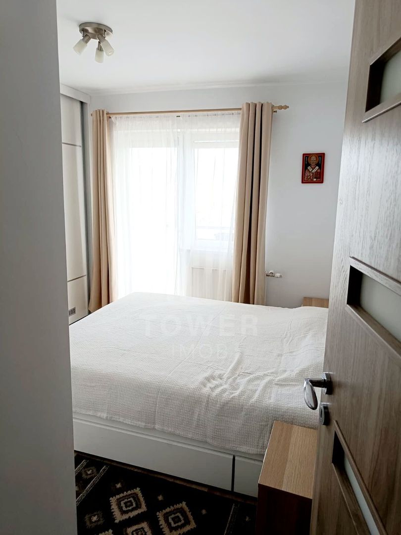 Apartament cu 3 camere de închiriat în zona Calea Surii Mici - Poză 6