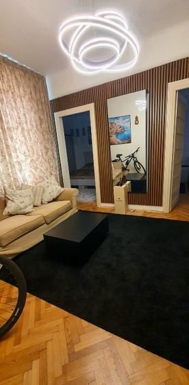 De vanzare Apartament 3 camere in vila, Hala Traian- Mantuleasa - Poză 4