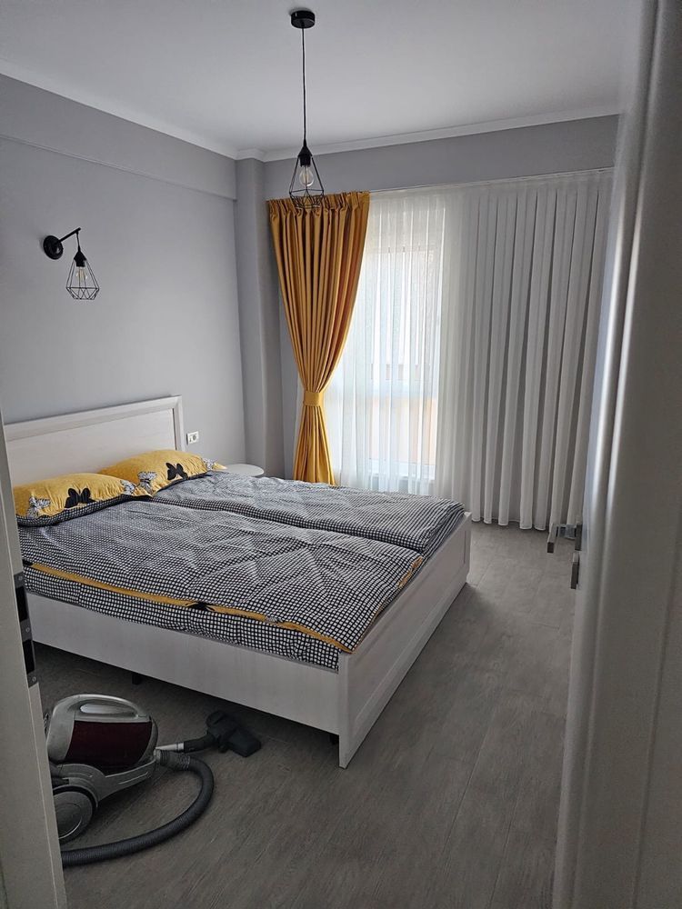 Apartament cu două camere de închiriat - Poză 1