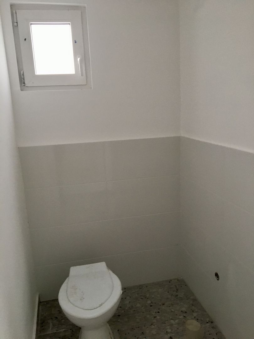 INCHIRIERE - spatiu comercial PIATA SUDULUI - parter, curte, parcare - Poză 13