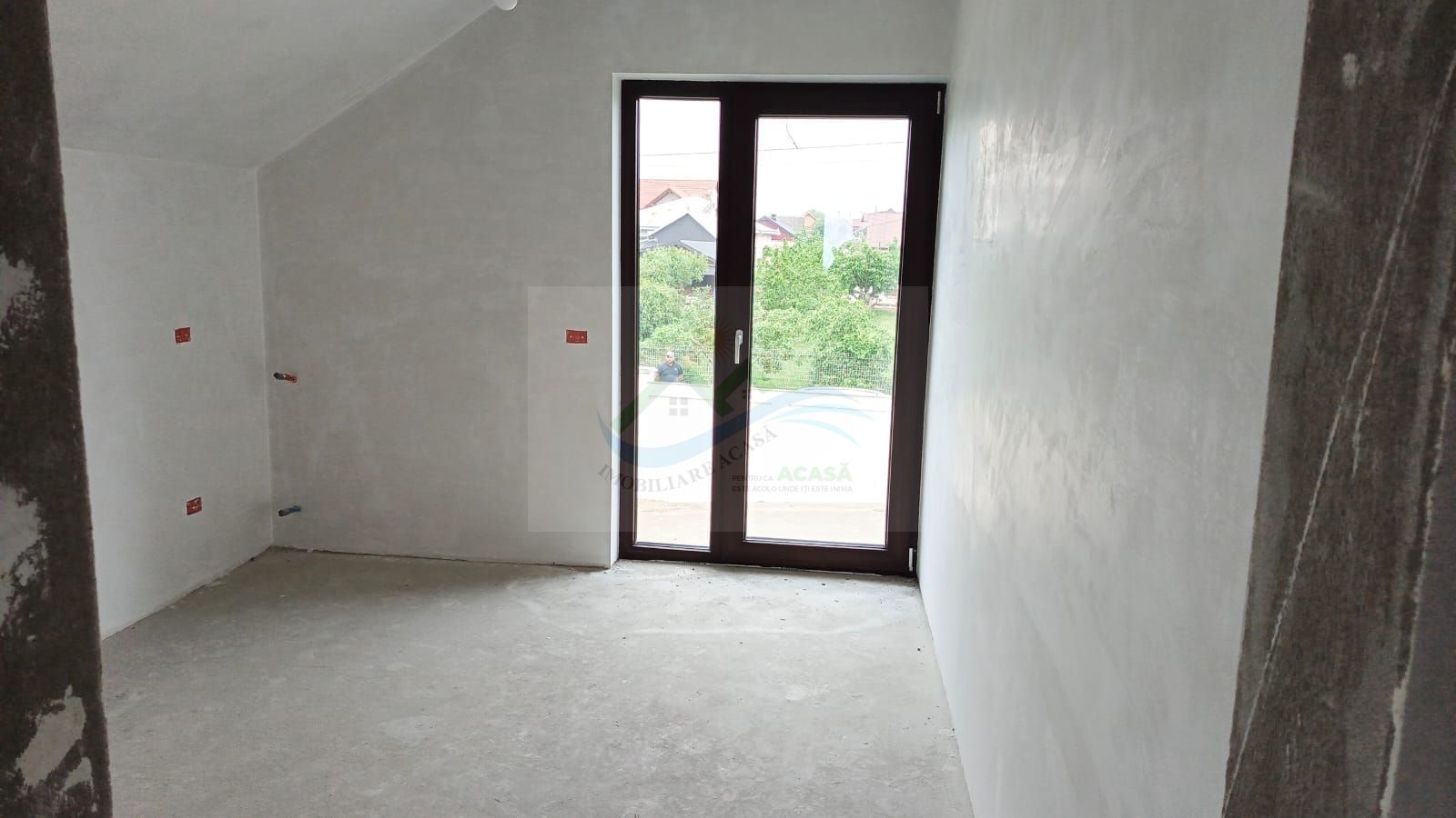 Casă/Vilă Dumbrăveni/Suceava - Poză 12