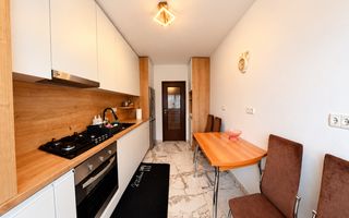 DE ÎNCHIRIAT 4 CAMERE - SEMICENTRAL - Poză 2