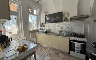 Apartament in vila interbelica, situat intre Pache si Calea Calarasilor - Poză 10