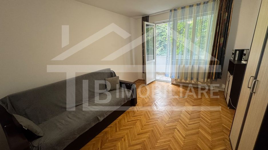 Apartament cu 3 camere, 68mp, Zona strazii Petru Dobra - Poză 3