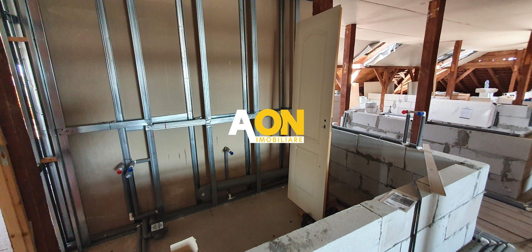 Apartament de vanzare zona Cetate posibilitate investitie ! - Poză 6