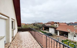 Casa cu 4 camere garaj si curte de 500 mp in Nojorid - Poză 13