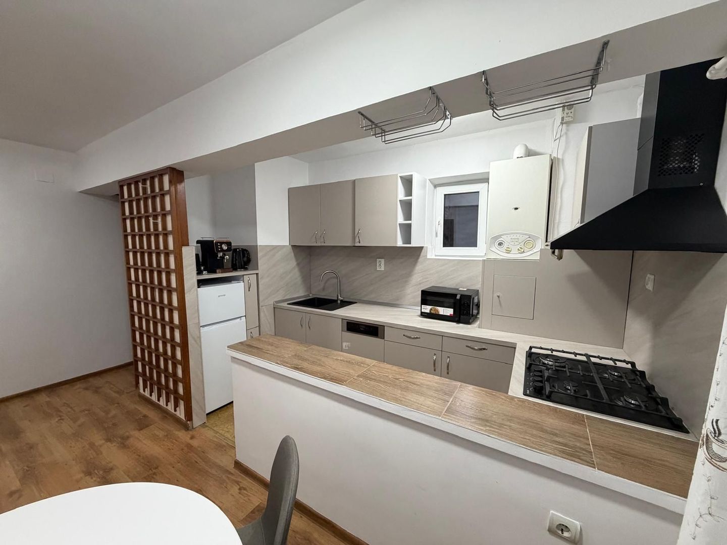 Apartament 3 camere zona Unirii - Poză 4