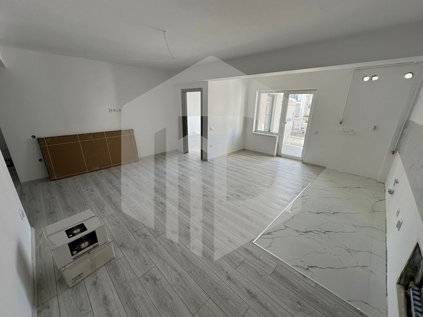 LA cheie | Doamna Stanca | Apartament 2 Camere | Etaj 1 - Poză 1