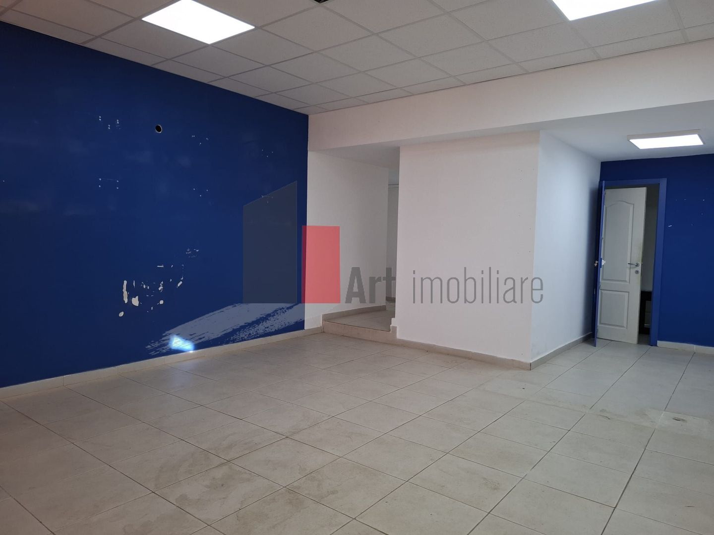 Spatiul "NESTALAN", complex comercial, Gara de Est - Poză 5