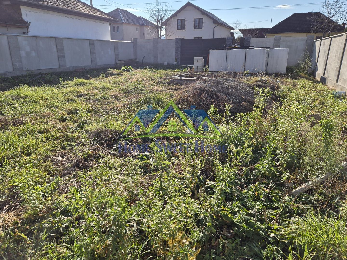 Teren 319 mp – zona Buituri Hunedoara (Petofi Sandor) – Gard nou, porț - Poză 5