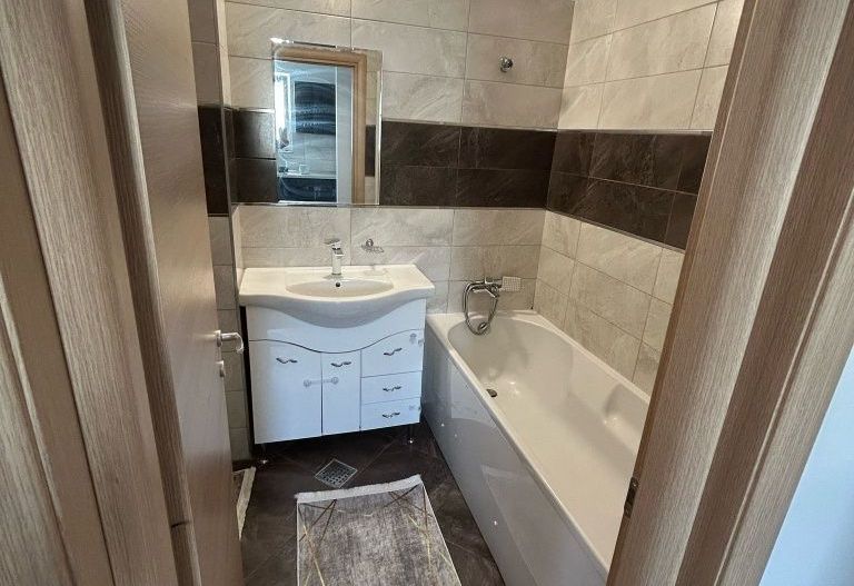 Închiriez apartament 2 camere - Poză 7