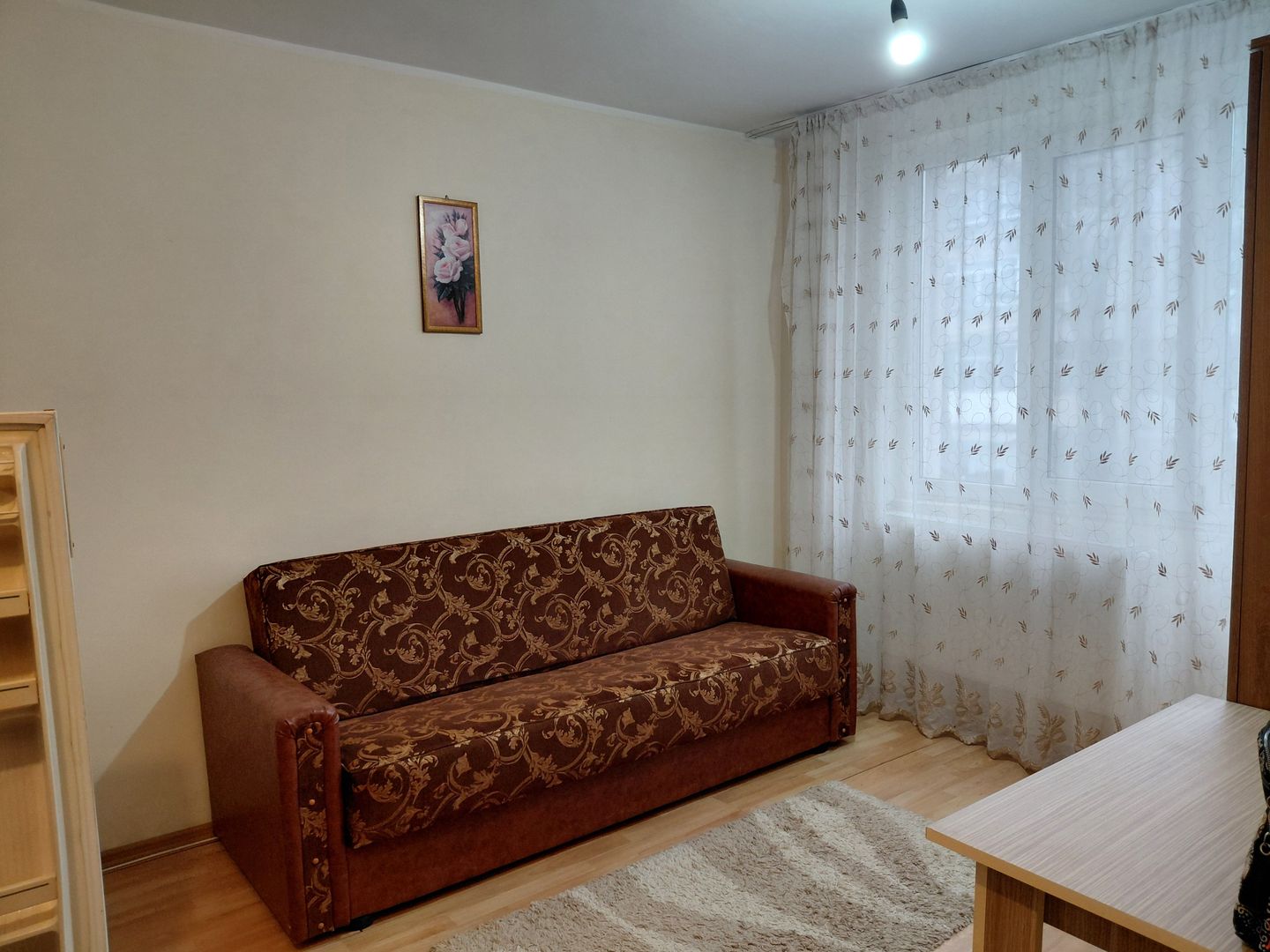Apartament  2 camere, Micro 19,et 1,mobilat si utilat - Poză 1