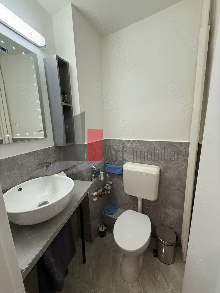 Apartament 3 camere Dristor, Piata Rm. Sarat, renovat - Poză 4
