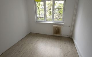 3 Camere Decomandat Renovat Ozana - Poză 3
