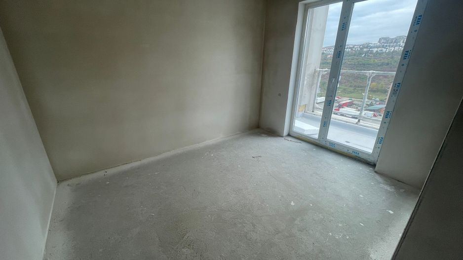 Apartament 3 Camere De Vanzare | Semifinisat | Terasa 12 Mp | Vivo | Av. Iancu - Poză 5