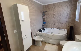 1/2 Duplex, mobilat, utilat, 4 camere, 492 mp teren, Cetate - Poză 11