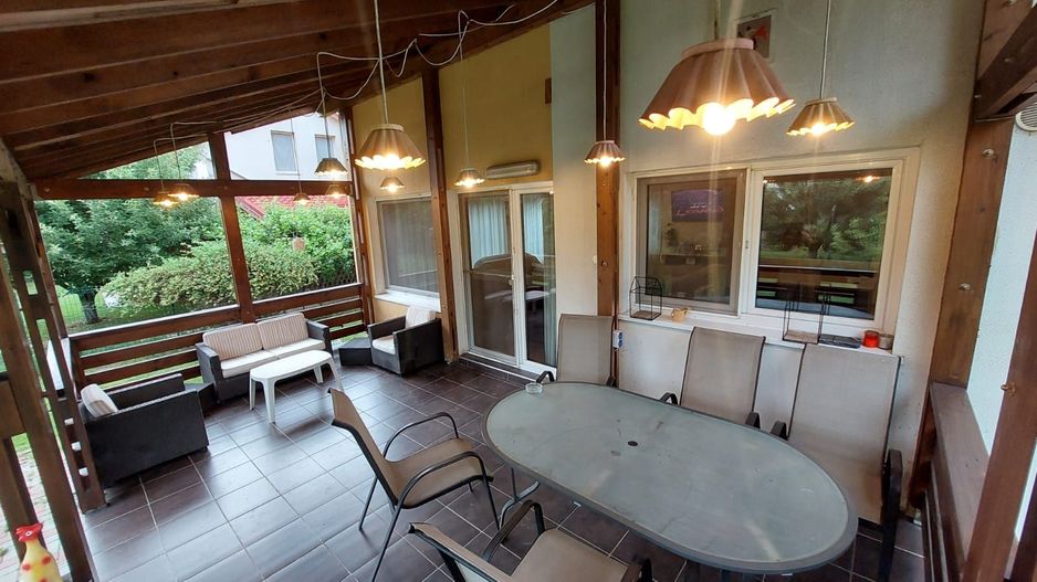 🏡 VILĂ DE ÎNCHIRIAT – DISPONIBILĂ DIN 1 SEPTEMBRIE 2026 - Poză 1