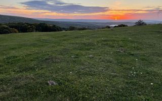 Teren Pietrarie, vedere minunata, langa padure, 1100 mp - Poză 1